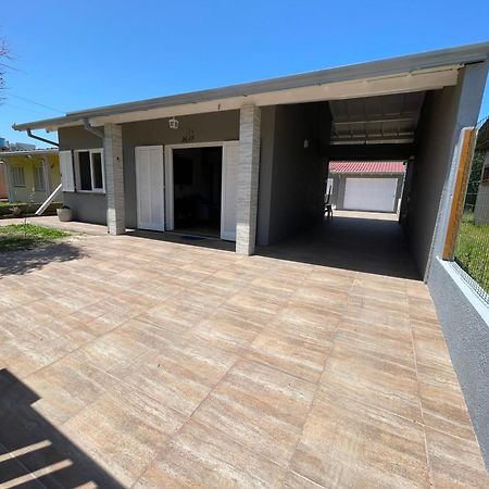 Vila Casa Com Piscina Proxima Ao Mar Tramandaí Exteriér fotografie